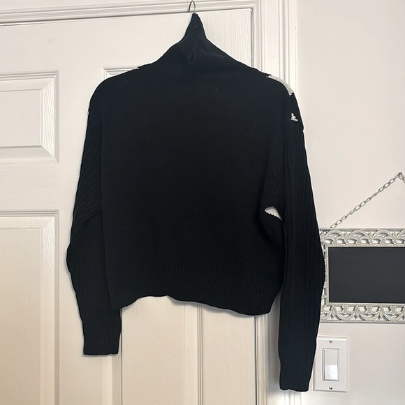 Vintage Cropped Turtleneck Sweater - Picture 2 of 4